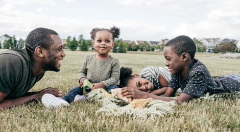 Picnic day everyday with kids